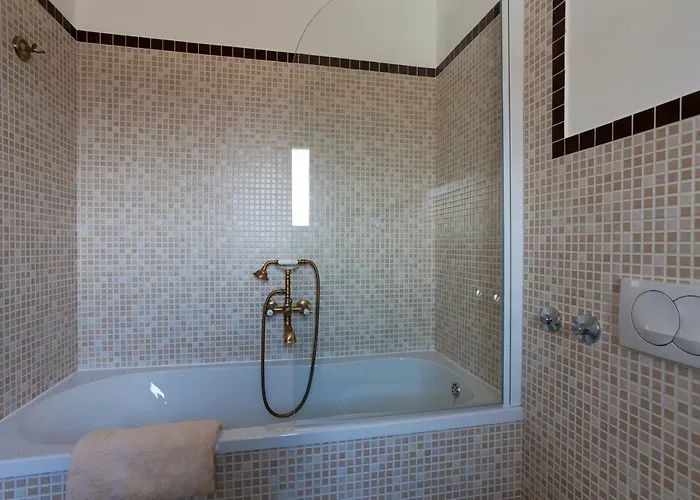 بيت للعطل Adria Dobrinj